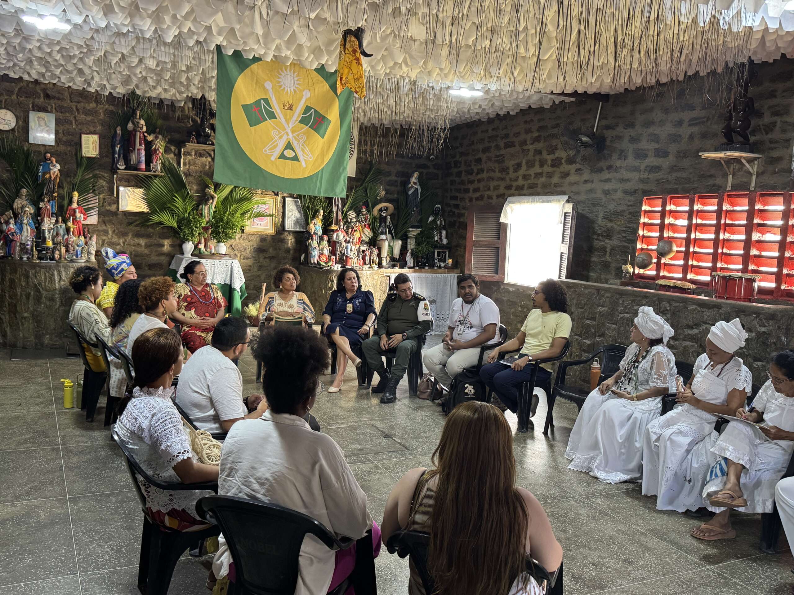 Em diálogo com povos de terreiro e Segurança Pública, Seir busca fortalecer o combate ao racismo religioso